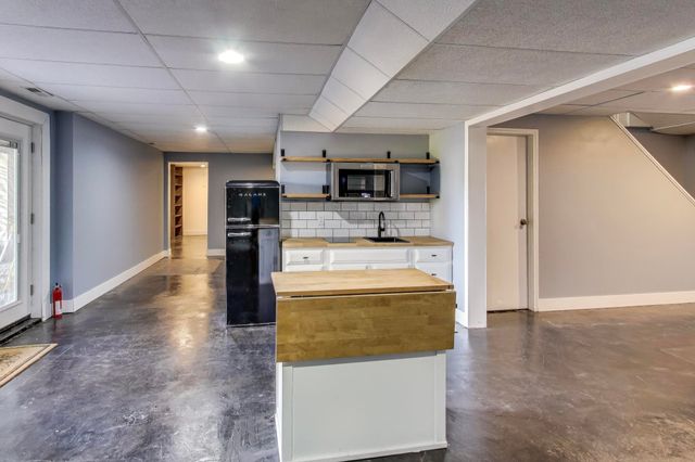 33791 Early Road, New Carlisle, IN 46552