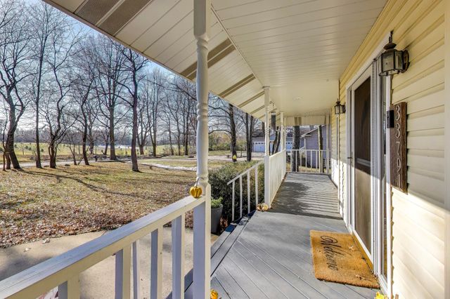 33791 Early Road, New Carlisle, IN 46552