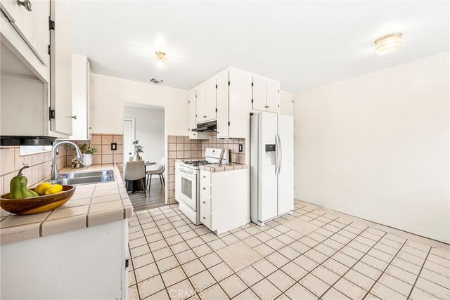1434 Calaveras Court, Ontario, CA 91764
