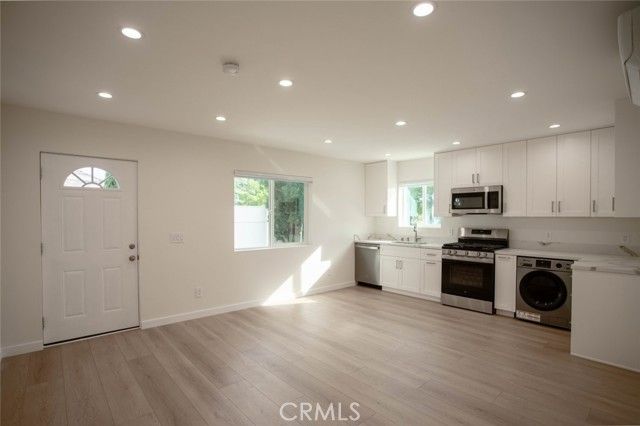 16327 Kalisher Street, Granada Hills (los Angeles), CA 91344