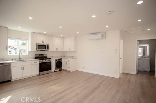 16327 Kalisher Street, Granada Hills (los Angeles), CA 91344