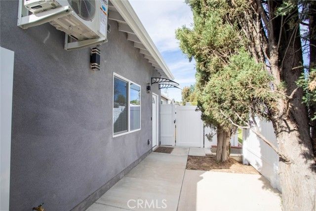 16327 Kalisher Street, Granada Hills (los Angeles), CA 91344