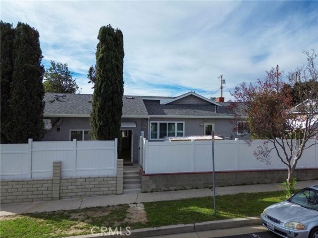 16327 Kalisher Street, Granada Hills (los Angeles), CA 91344
