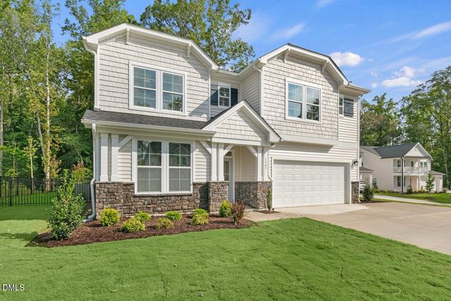 68 Knotts Loop, Lillington, NC 27546