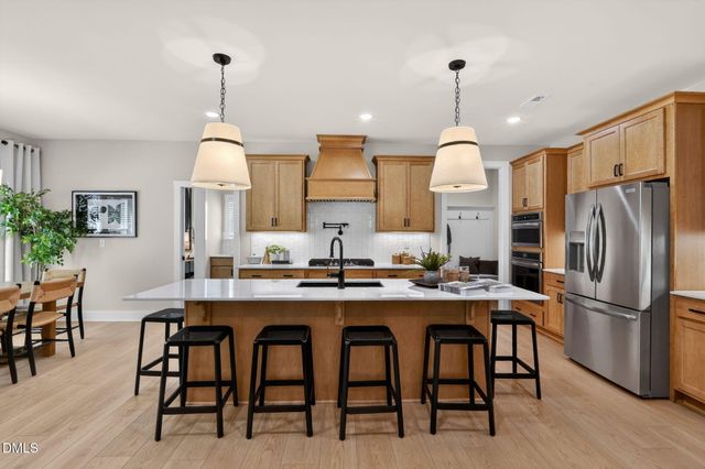68 Knotts Loop, Lillington, NC 27546
