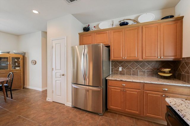 102 Yosemite RD, Georgetown, TX 78633