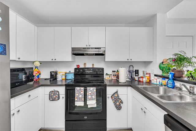 2015 SE 10th Ave 101, Fort Lauderdale, FL 33316