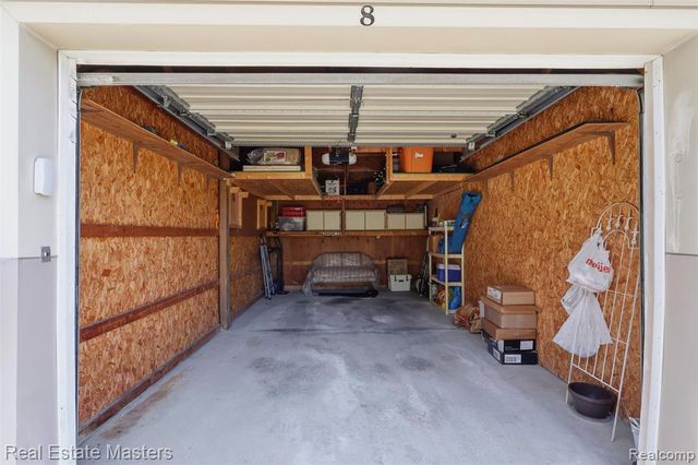 1700 River Road 8, Marysville, MI 48040