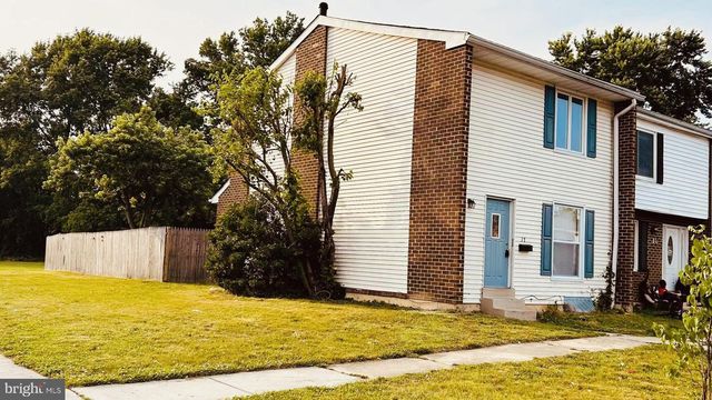 17 CANOE CT, Newark, DE 19702