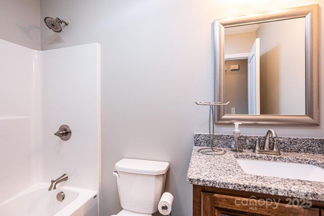 207 S 5th Avenue, Maiden, NC 28650