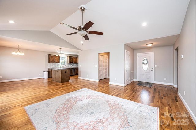207 S 5th Avenue, Maiden, NC 28650