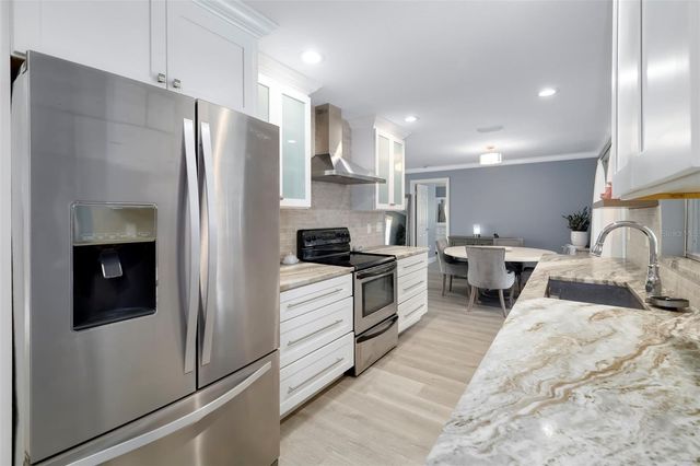 3304 SPRING MILL CIRCLE, Sarasota, FL 34239