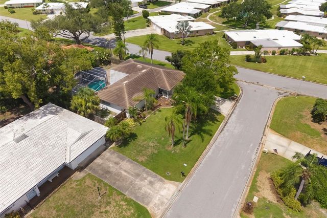 3304 SPRING MILL CIRCLE, Sarasota, FL 34239