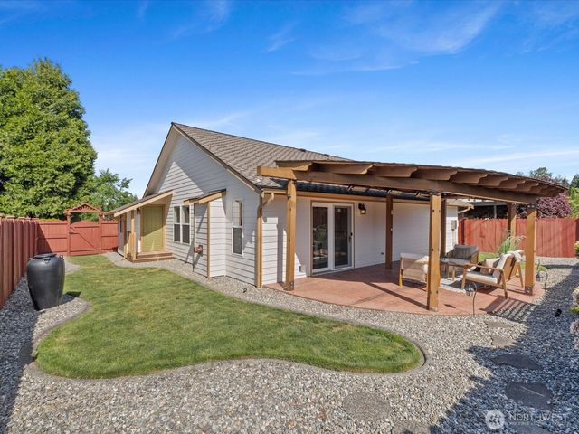 18509 Ballantrae Drive, Arlington, WA 98223