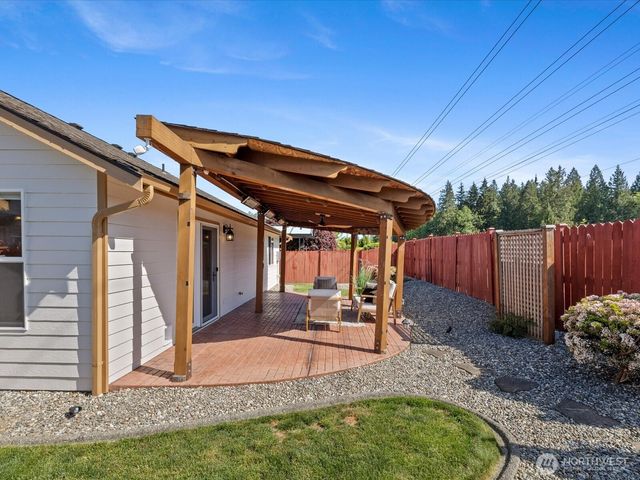 18509 Ballantrae Drive, Arlington, WA 98223
