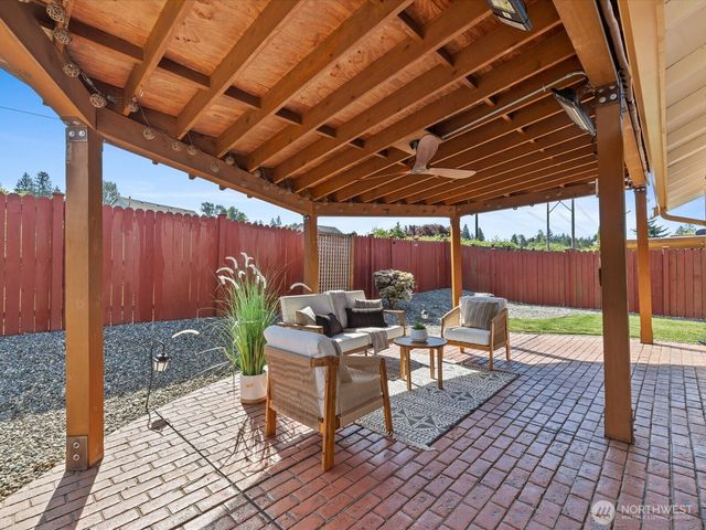 18509 Ballantrae Drive, Arlington, WA 98223