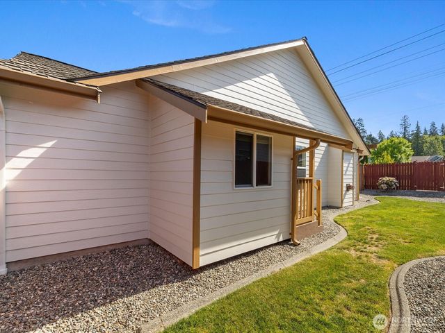 18509 Ballantrae Drive, Arlington, WA 98223
