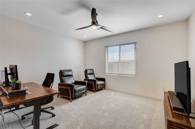 9262 Aiden Valley Avenue, Las Vegas, NV 89143