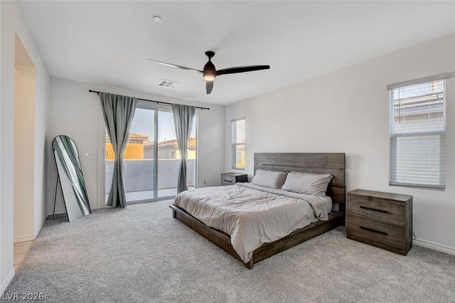 9262 Aiden Valley Avenue, Las Vegas, NV 89143