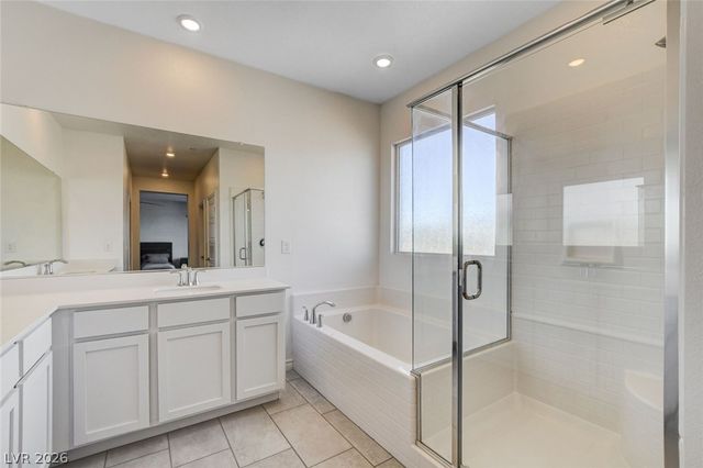 9262 Aiden Valley Avenue, Las Vegas, NV 89143