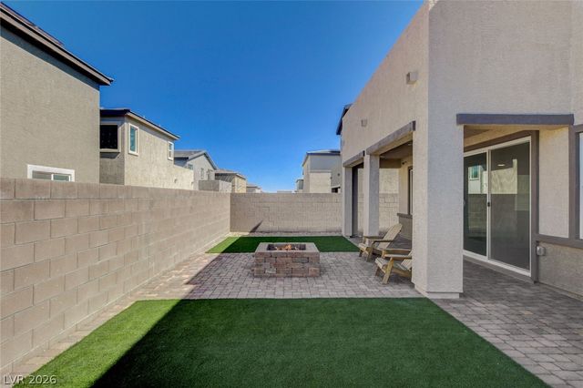 9262 Aiden Valley Avenue, Las Vegas, NV 89143