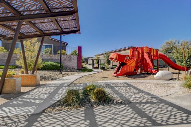 9262 Aiden Valley Avenue, Las Vegas, NV 89143