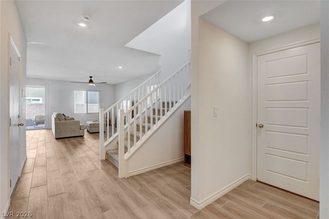 9262 Aiden Valley Avenue, Las Vegas, NV 89143