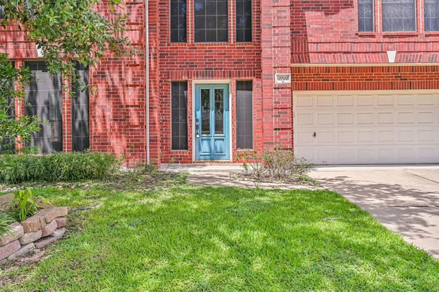 2714 Safe Harbour Circle, Friendswood, TX 77546
