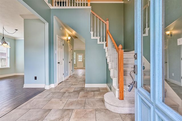 2714 Safe Harbour Circle, Friendswood, TX 77546
