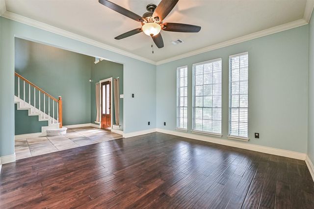 2714 Safe Harbour Circle, Friendswood, TX 77546