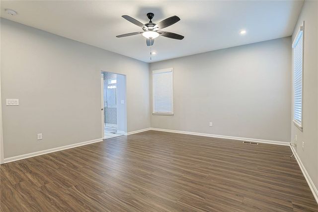 1998 Prestwick Bend, Miamisburg, OH 45342