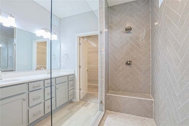 1998 Prestwick Bend, Miamisburg, OH 45342