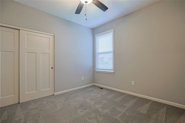 1998 Prestwick Bend, Miamisburg, OH 45342