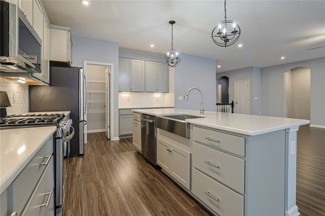 1998 Prestwick Bend, Miamisburg, OH 45342