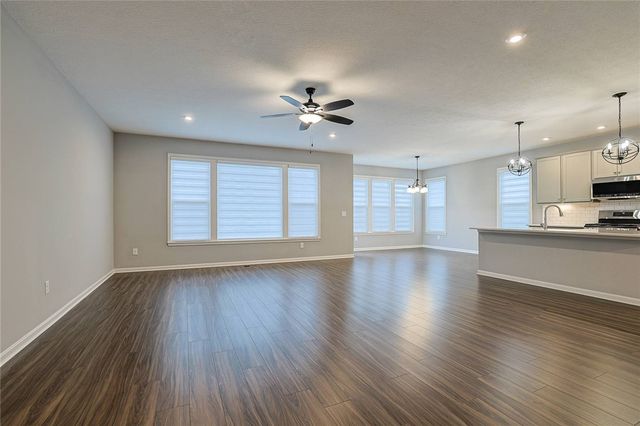1998 Prestwick Bend, Miamisburg, OH 45342