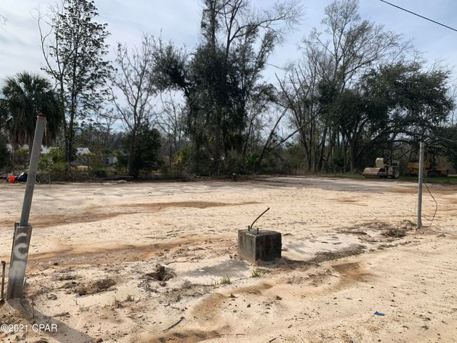 0000 Hwy 90, Grand Ridge, FL 32442