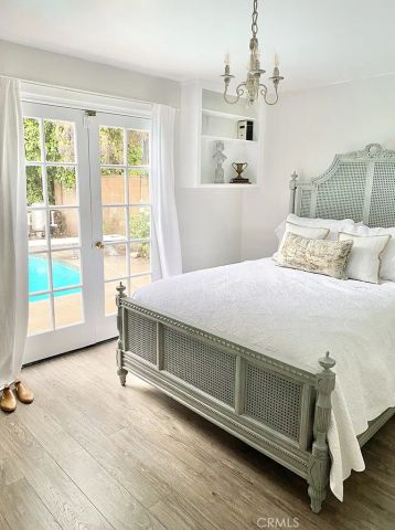 26261 Veva Way, Calabasas, CA 91302