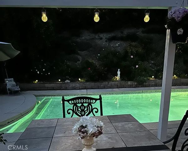 26261 Veva Way, Calabasas, CA 91302