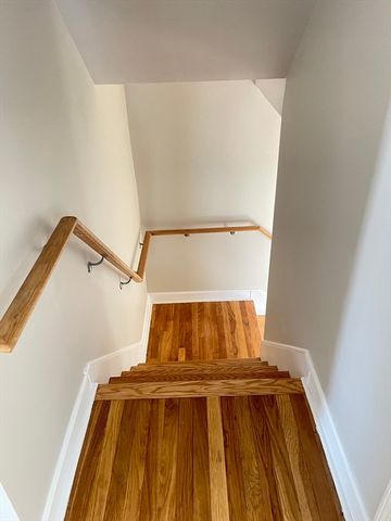 41 Edmund St, Malden, MA 02148