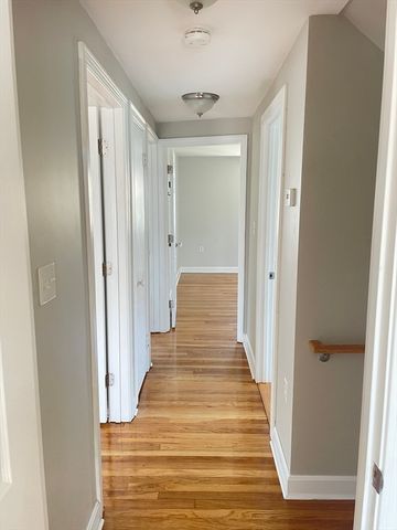 41 Edmund St, Malden, MA 02148