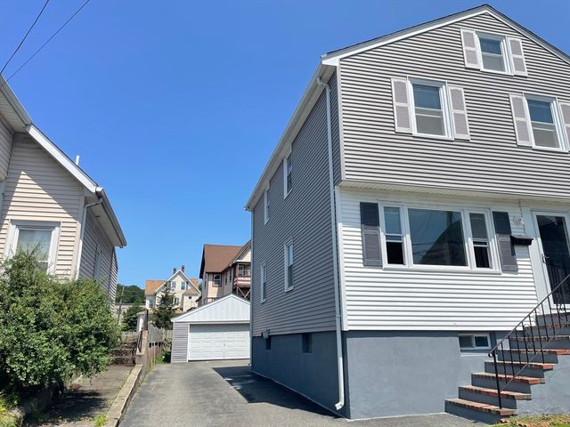 41 Edmund St, Malden, MA 02148