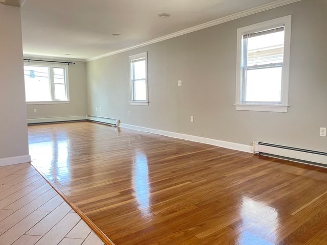 41 Edmund St, Malden, MA 02148
