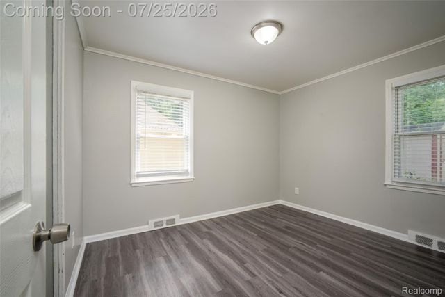 22191 Condon Street, Oak Park, MI 48237