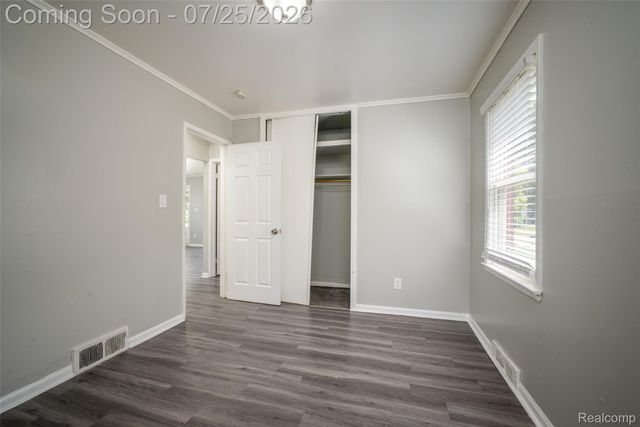 22191 Condon Street, Oak Park, MI 48237