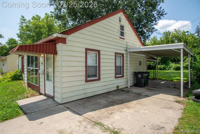 22191 Condon Street, Oak Park, MI 48237