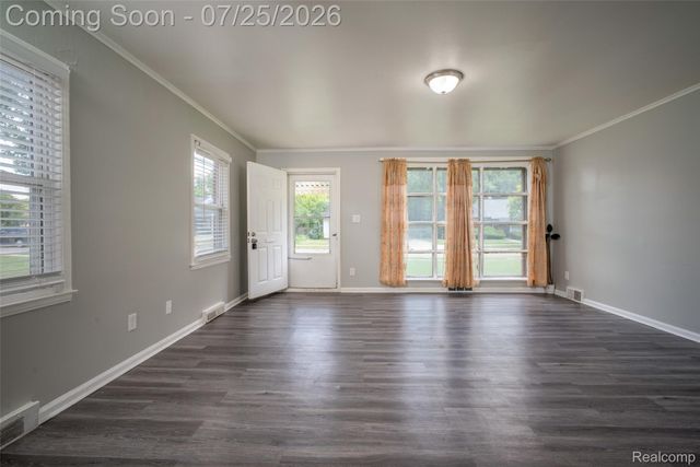 22191 Condon Street, Oak Park, MI 48237
