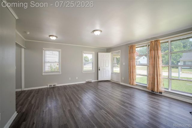 22191 Condon Street, Oak Park, MI 48237