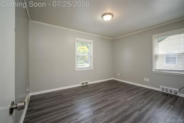 22191 Condon Street, Oak Park, MI 48237