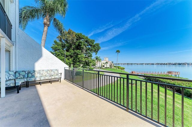 5700 ESCONDIDA BOULEVARD S 201, St Petersburg, FL 33715