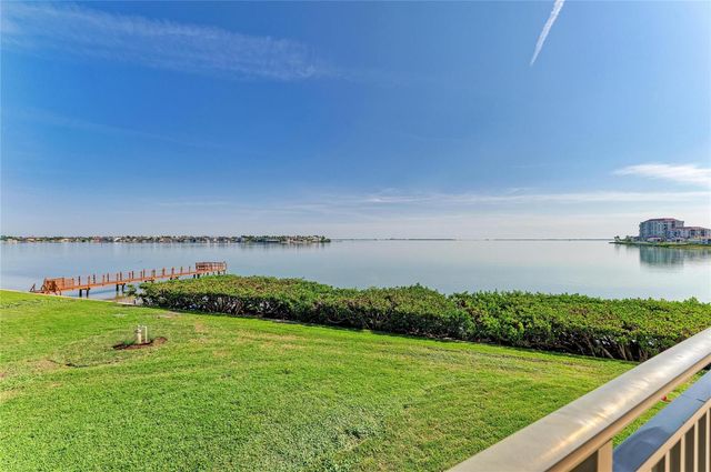 5700 ESCONDIDA BOULEVARD S 201, St Petersburg, FL 33715